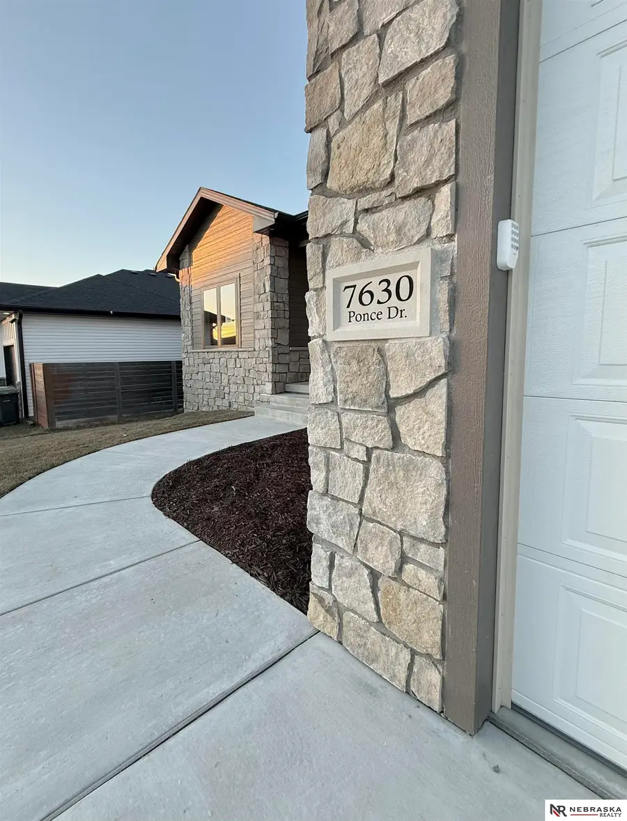 7630 Ponce Drive, Lincoln, NE 68516 - Image #3