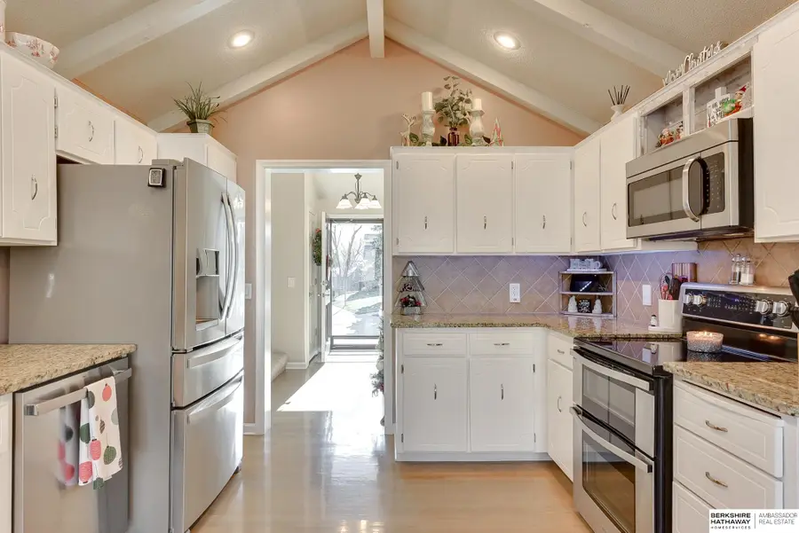 15512 Fieldcrest Circle, Omaha, NE 68154 - #3