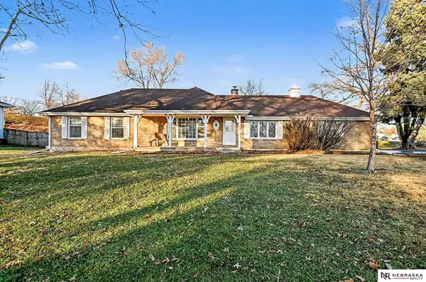 1430 N 95th Avenue, Omaha, NE 68114