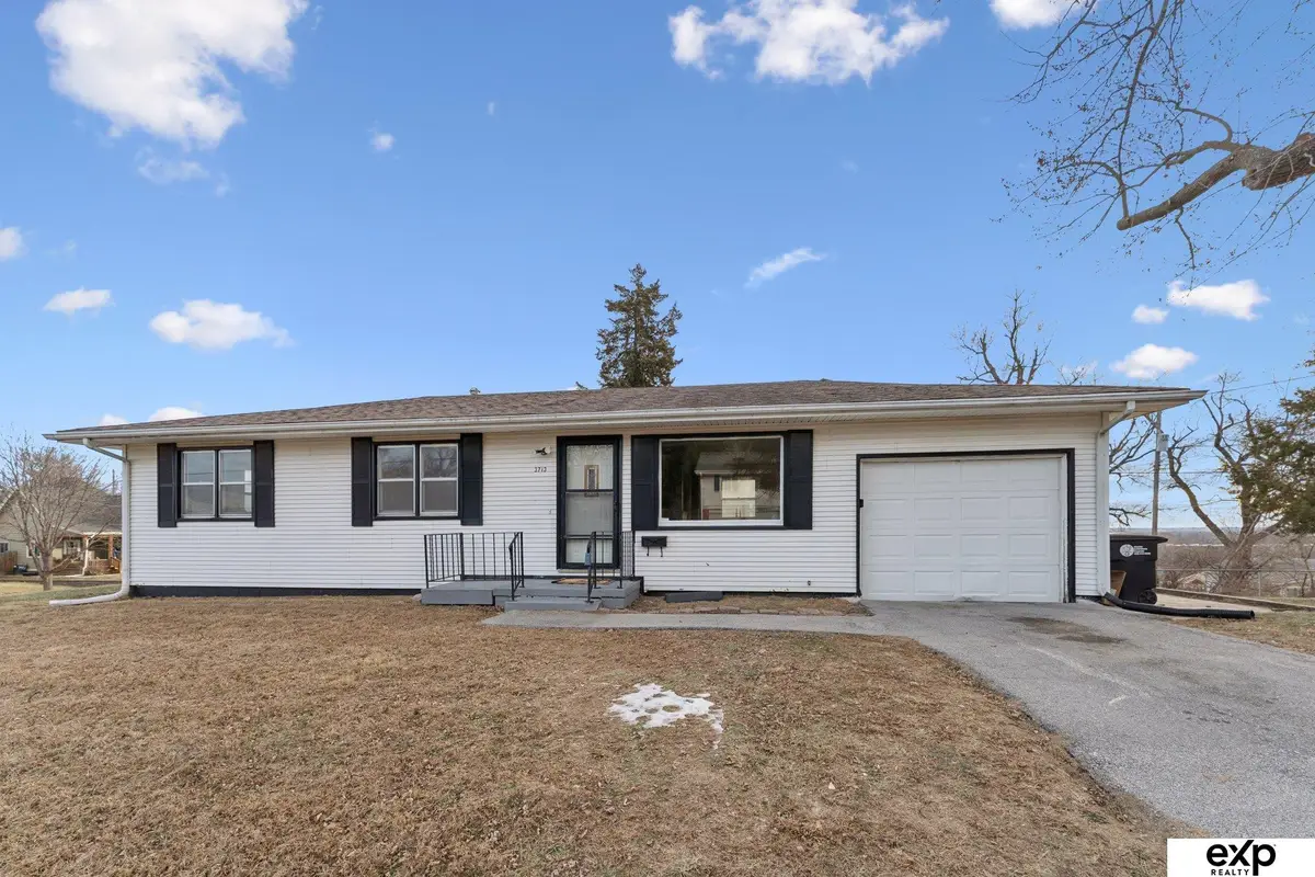 3713 N 34 Avenue, Omaha, NE 68111 - Image #1
