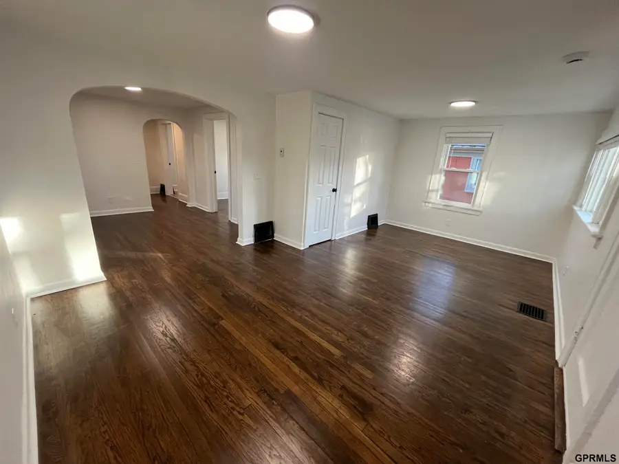 3343 N 40th Avenue, Omaha, NE 68111 - Image #2