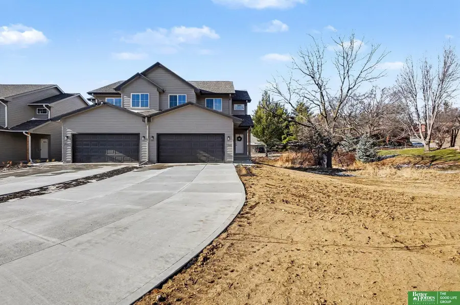 7166 N 79th Court, Omaha, NE 68122 - Image #2