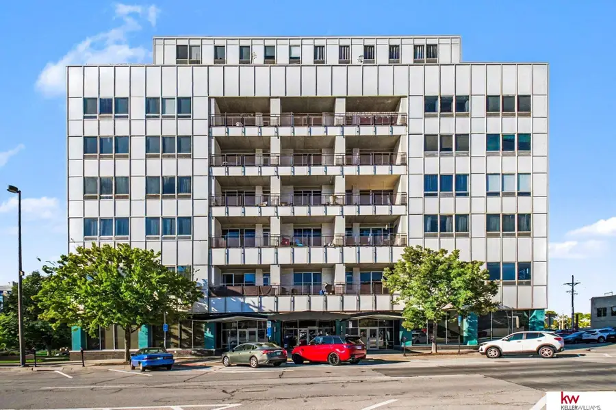 3000 Farnam Street #4-L, Omaha, NE 68131 - #3