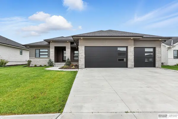 5508 N 208th Street, Elkhorn, NE 68022