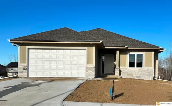 14926 Hibbs Street, Bennington, NE 68007