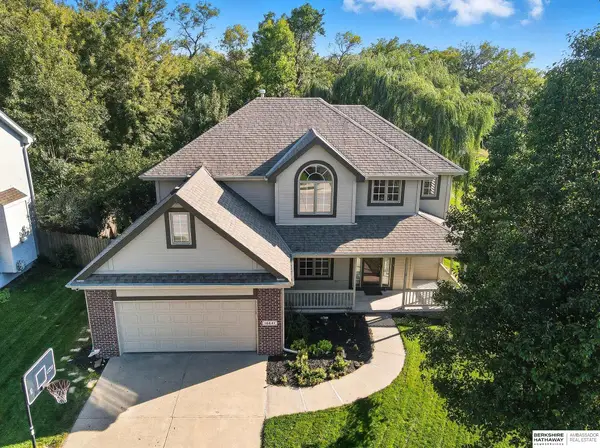 16641 Olive Street, Omaha, NE 68136