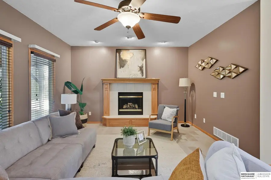 16641 Olive Street, Richland Vii, NE 68136 - Image #2