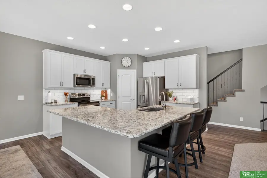 5014 N 209 Street, Elkhorn, NE 68022 - Image #3