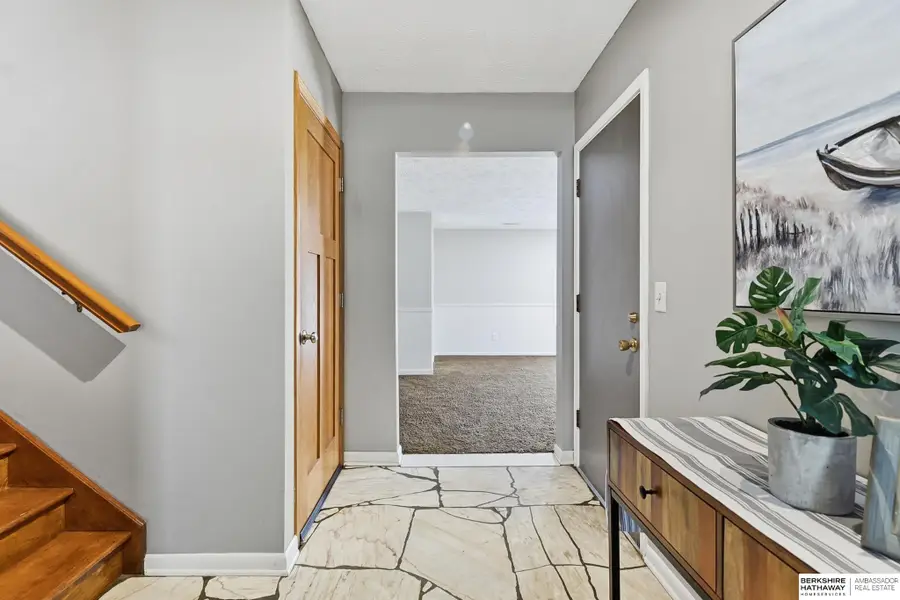 921 N 121 Street, Omaha, NE 68154 - Image #3