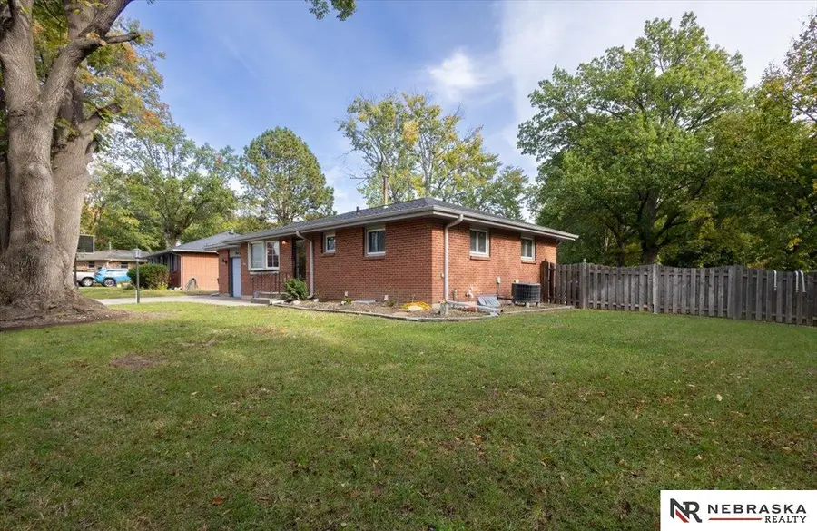 4440 S 38th Street, Lincoln, NE 68516 - Image #3