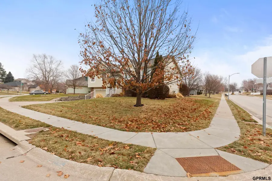 2453 N 153rd Avenue, Omaha, NE 68116 - Image #3