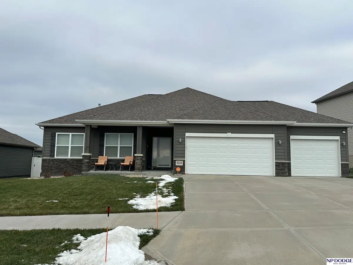 5114 Lawnwood Drive, Papillion, NE 68133 - Image #1