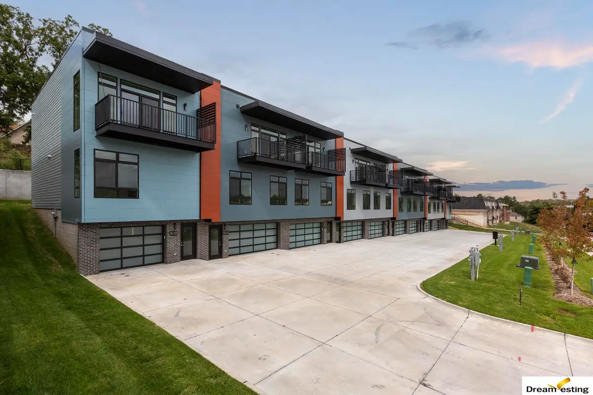 626 N 46th Street, Omaha, NE 68132 - Image #1