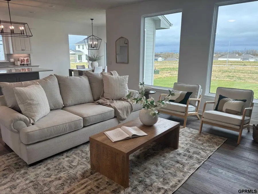 5413 N 190 Street, Elkhorn, NE 68022 - Image #3