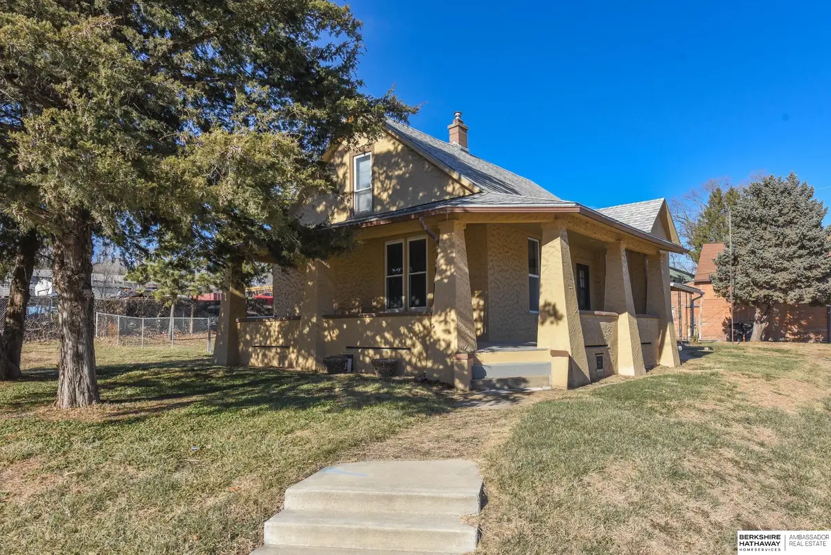 2300 Madison Street, Omaha, NE 68107 - Image #1