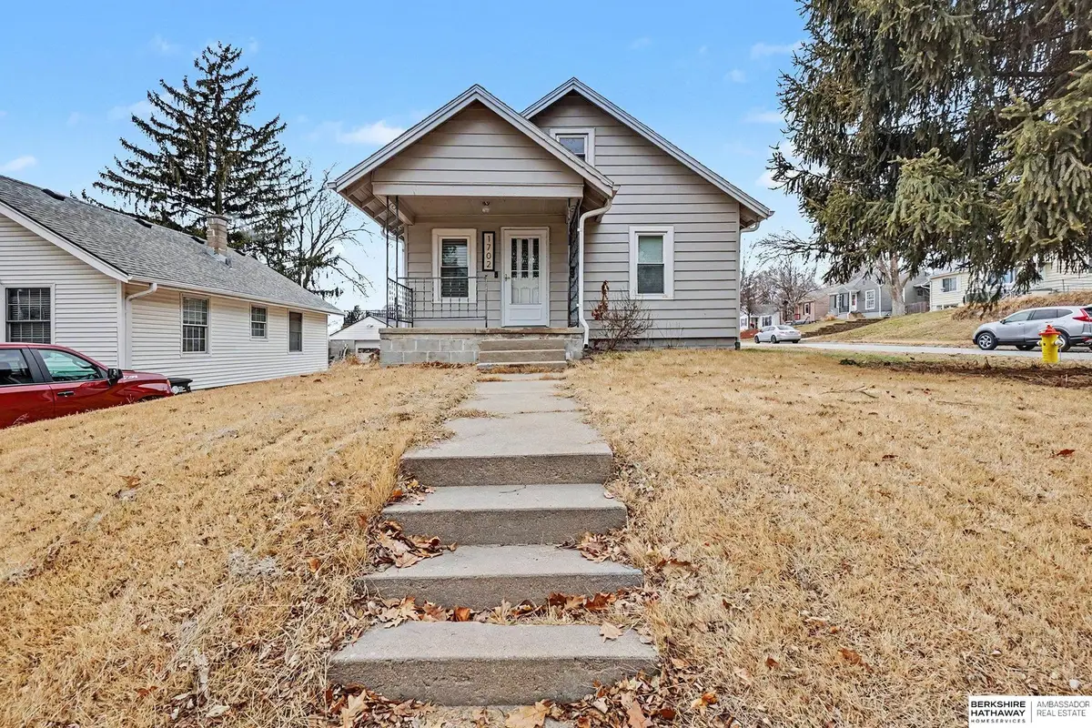 1702 S 49th Street, Omaha, NE 68106 - Image #1