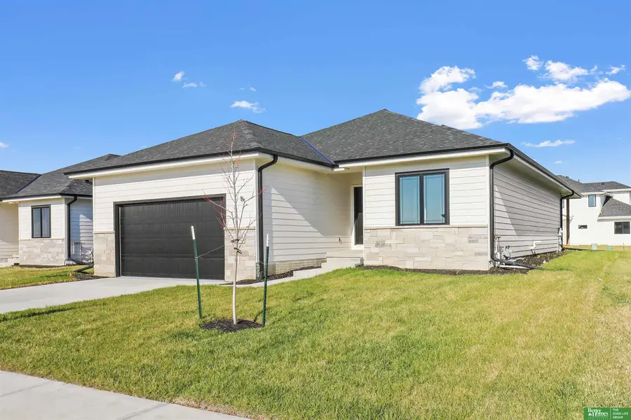 20947 Ellison Avenue, Elkhorn, NE 68022 - Image #3
