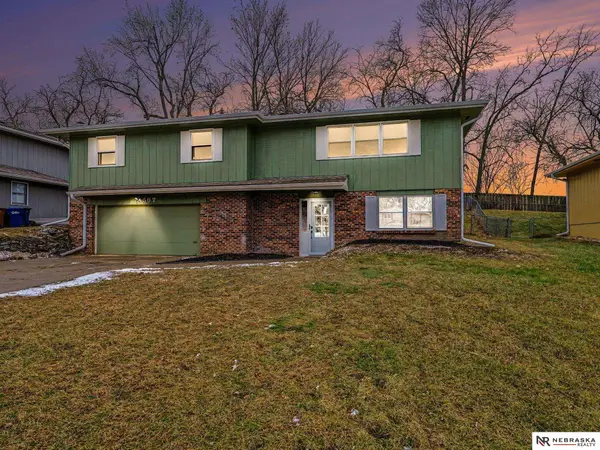 3507 Lynnwood Drive, Bellevue, NE 68123