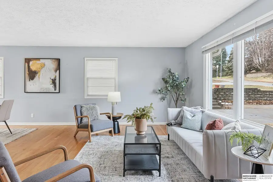 5809 Charles Street, Omaha, NE 68132 - Image #3