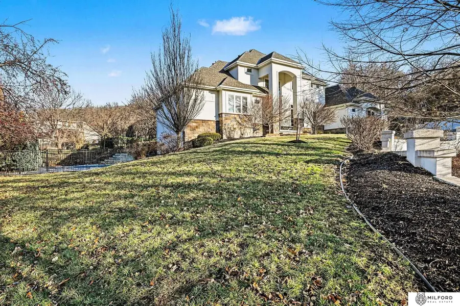 22106 Quail Circle, Elkhorn, NE 68022 - Image #3