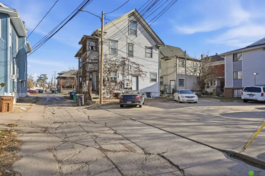 925, 929 Goodhue Boulevard, Lincoln, NE 68508 - Image #3