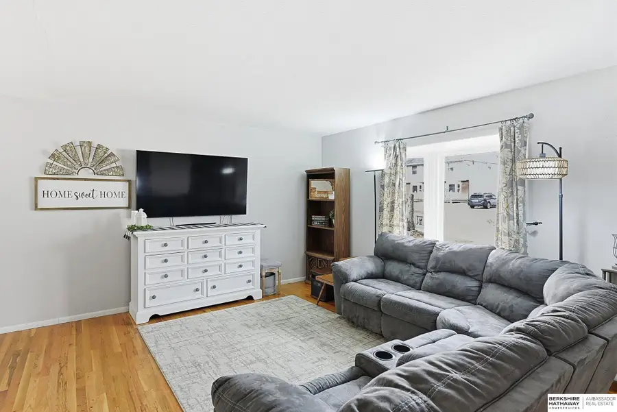 13457 Frederick Street, Omaha, NE 68144 - Image #2