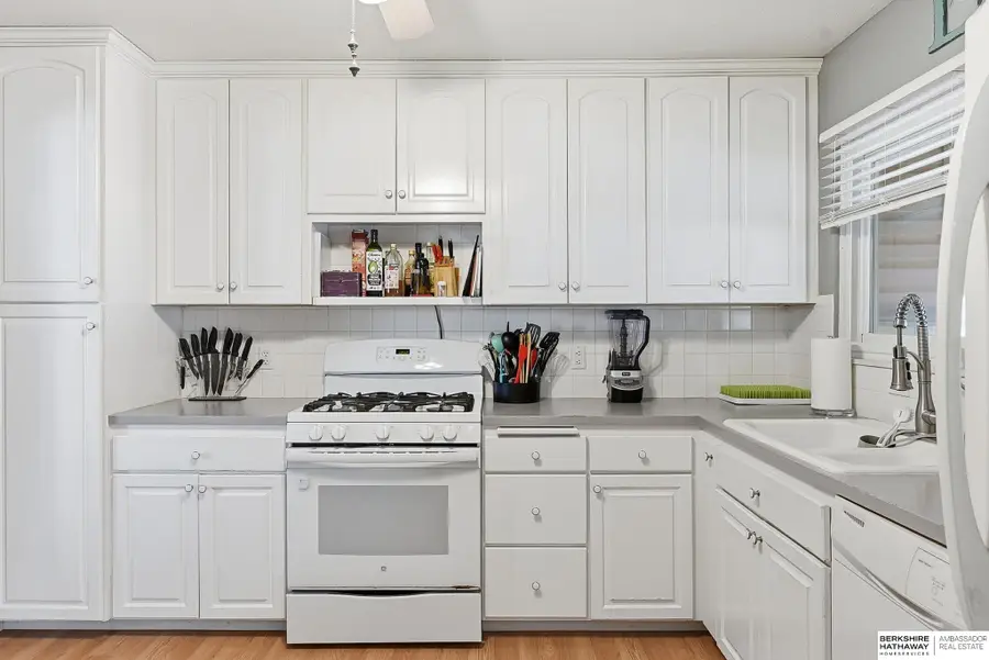 13457 Frederick Street, Omaha, NE 68144 - Image #3