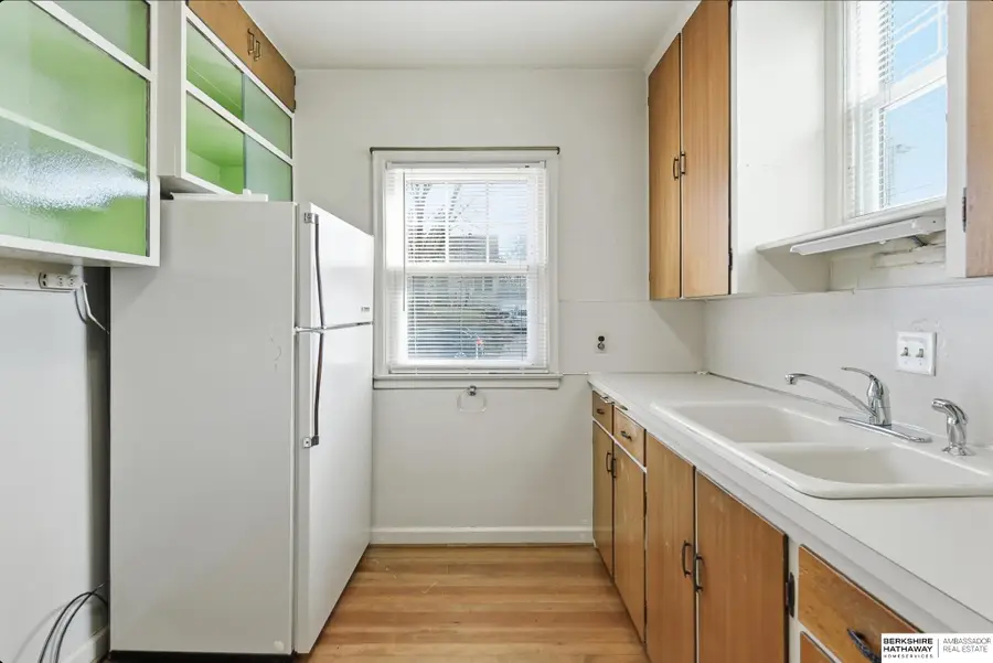 1828 N 49th Street, Omaha, NE 68104 - Image #2