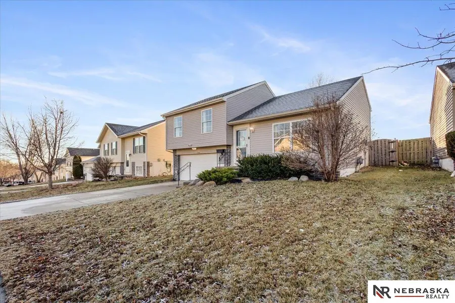 17769 Olive Street, Omaha, NE 68136 - Image #2