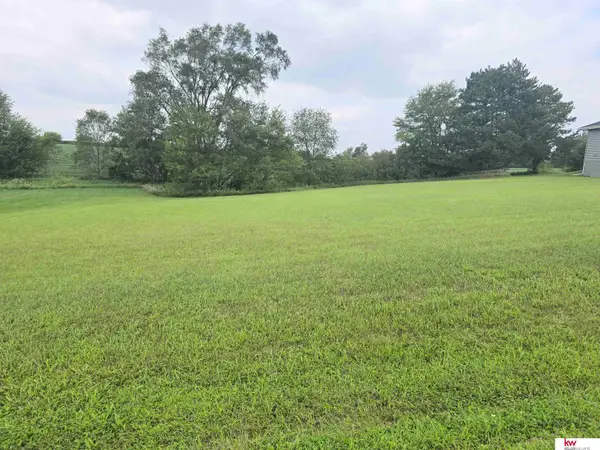 9212 Monroe Road, Plattsmouth, NE 68048