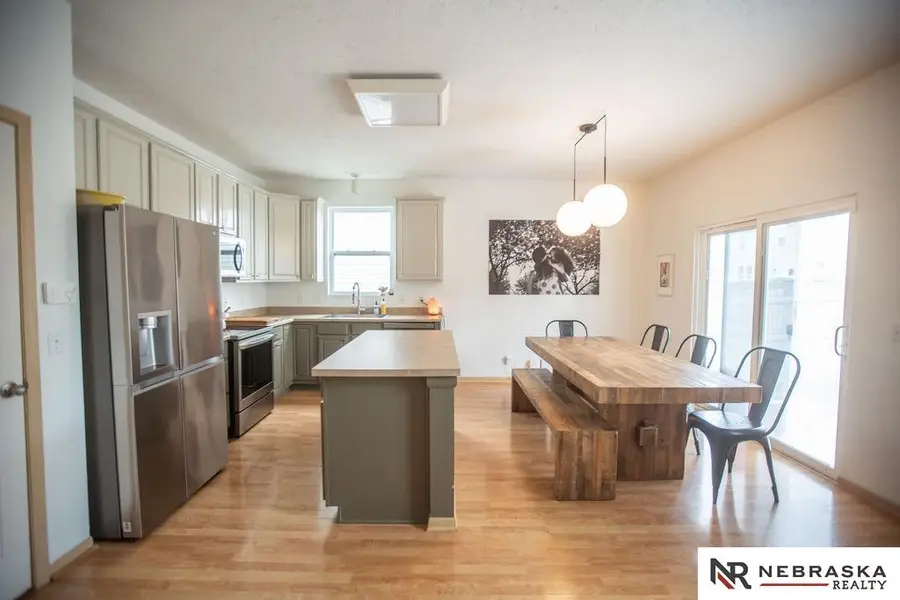 18923 B Street, Omaha, NE 68130 - Image #3