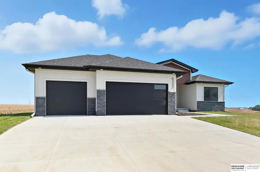 6333 N 207th Street, Elkhorn, NE 68022 - Image #3