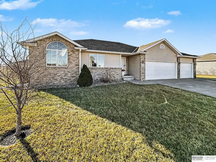 2304 E 16th Street, York, NE 68467 - Image #3