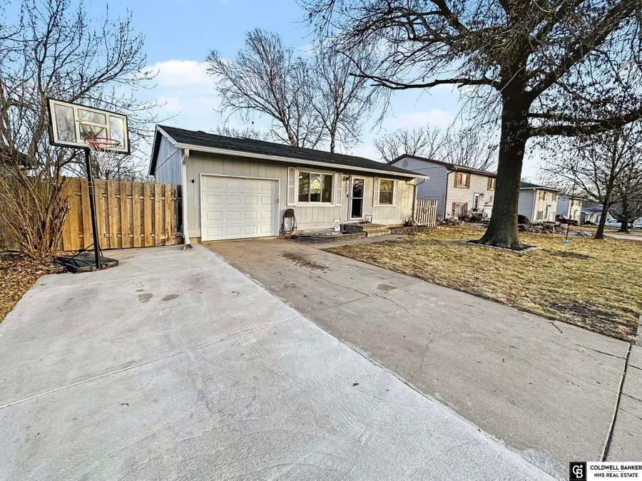 830 Applewood Drive, Eagle, NE 68347 - Image #3