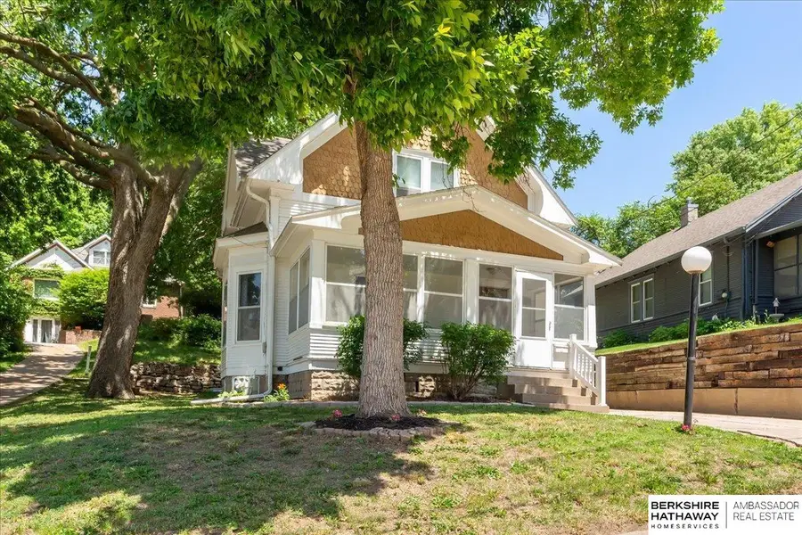 330 Fuller Avenue, Council Bluffs, IA 51503 - Image #3