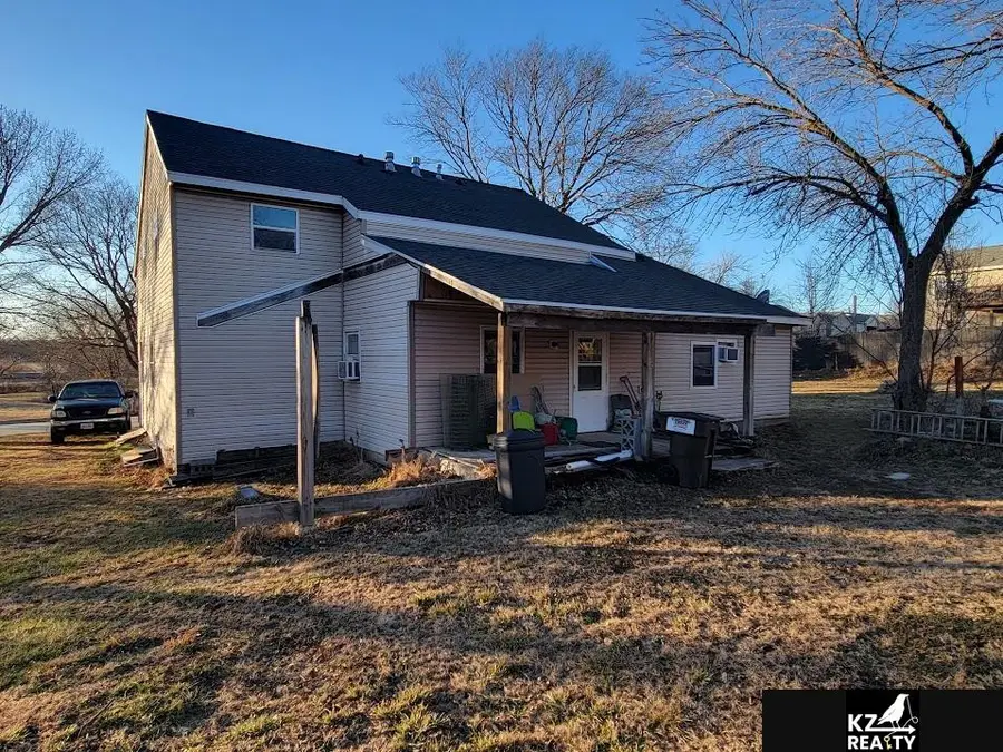 506 Cedar Street, Hickman, NE 68372 - Image #3