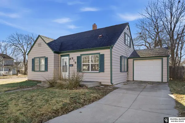 819 Lincoln Street, Beatrice, NE 68310