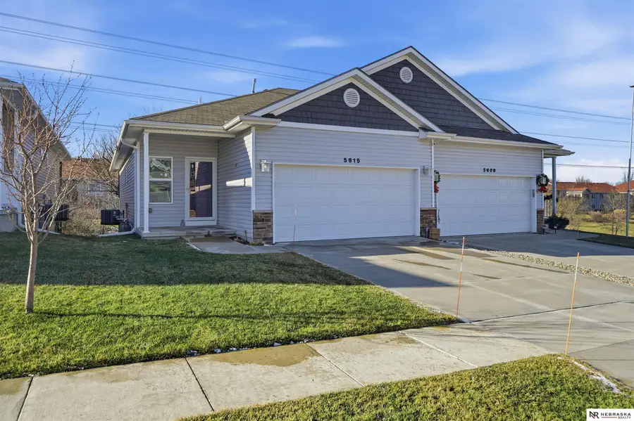 5615 Barrington Circle, Lincoln, NE 68516 - Image #2