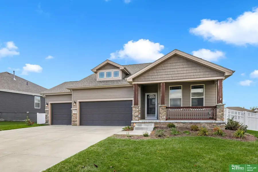 12002 S 212 Street, Gretna, NE 68028 - Image #2