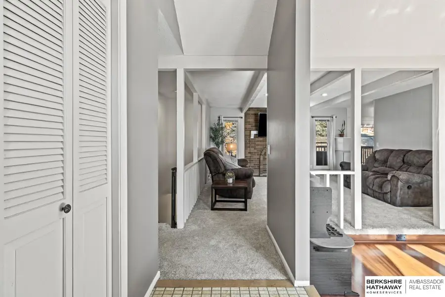 10830 Taylor Street, Omaha, NE 68164 - Image #2