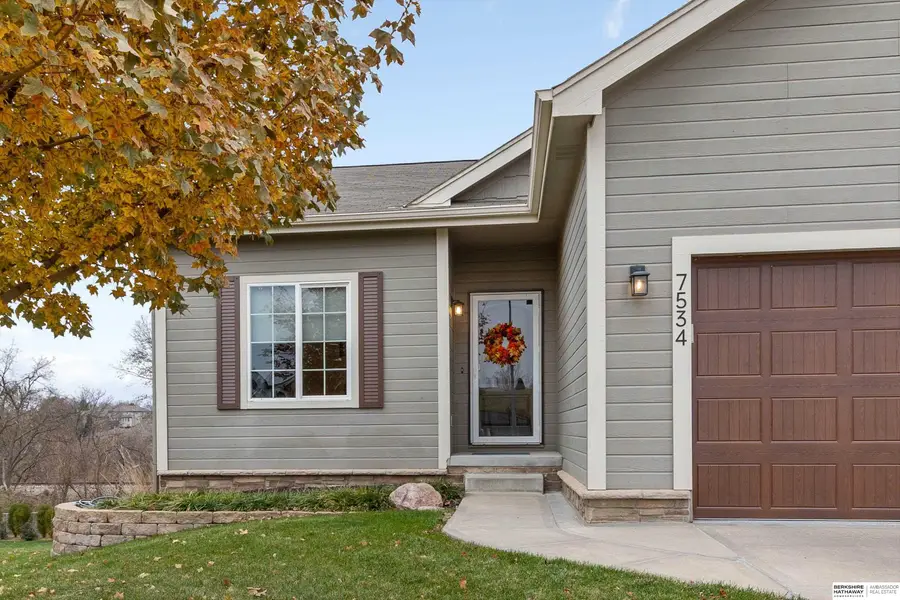 7534 S 101st Street, La Vista, NE 68128 - Image #3