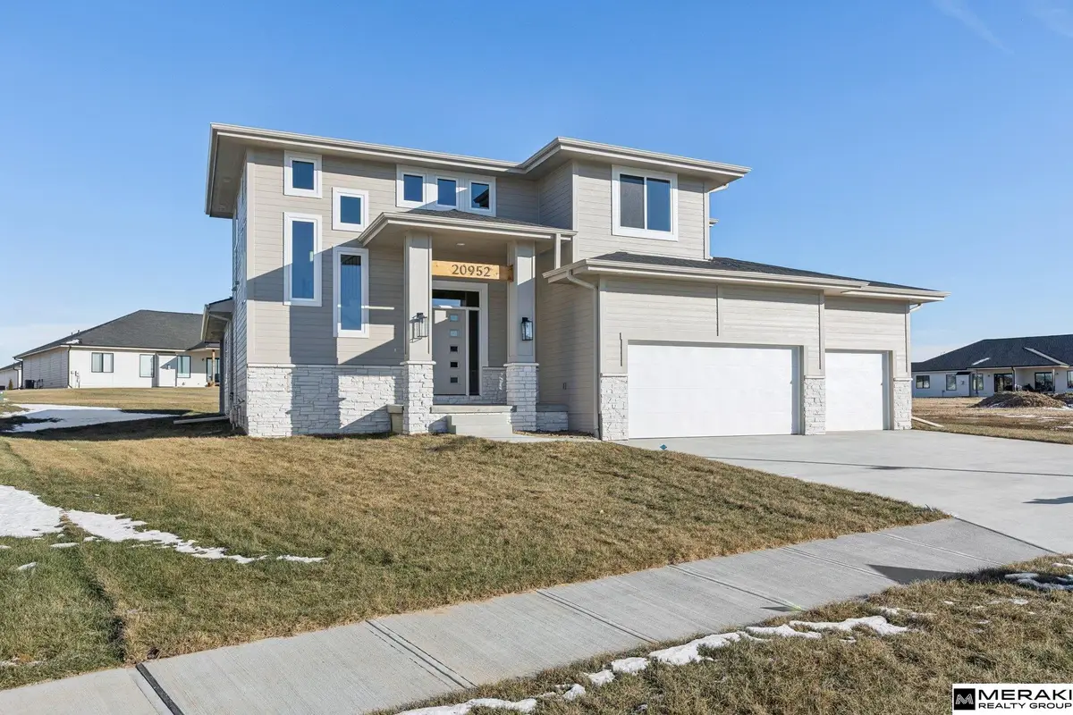 20952 Jaynes Street, Elkhorn, NE 68022 - #1
