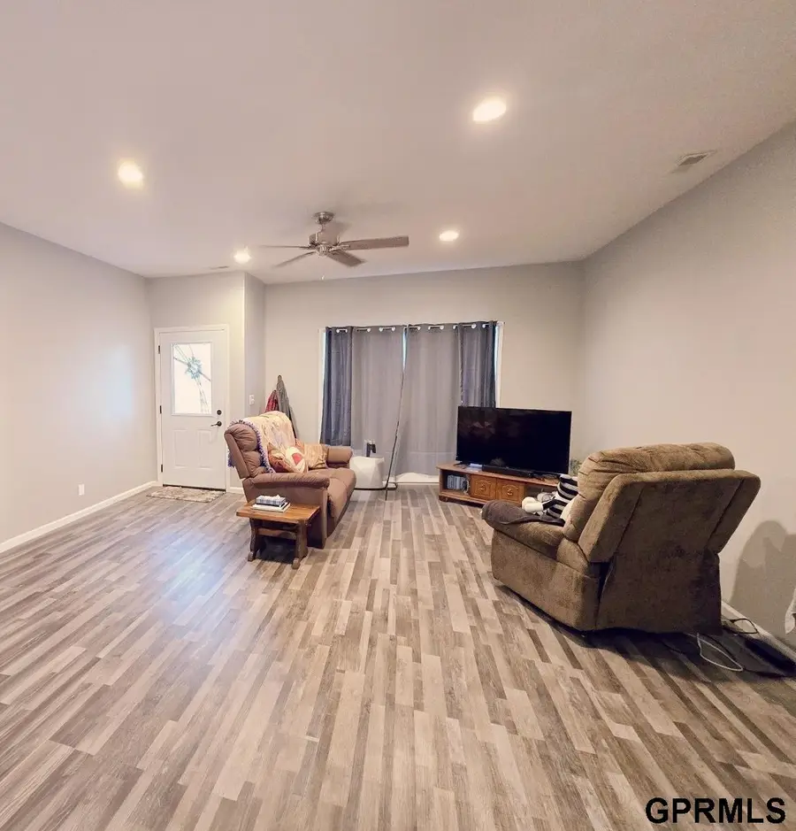 300 Castor Street #300-304, Diller, NE 68342 - Image #2