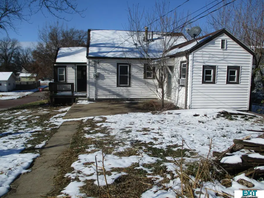 1302 G Street, Fairbury, NE 68352 - Image #2