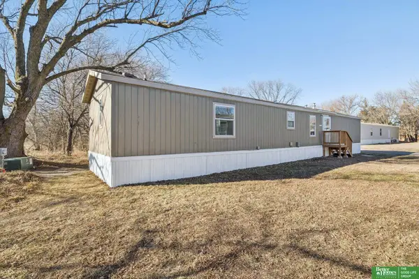 1075 W 8th Street #18, North Bend, NE 68649