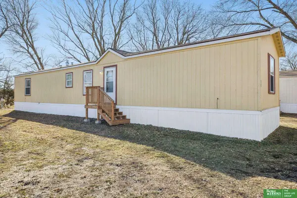 1075 W 8th Street #20, North Bend, NE 68649