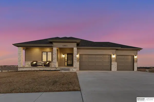 10901 N 161 Street, Bennington, NE 68007