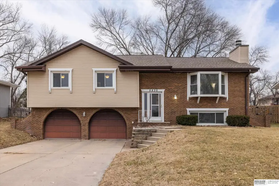 5830 S 152nd Avenue, Omaha, NE 68137 - Image #2