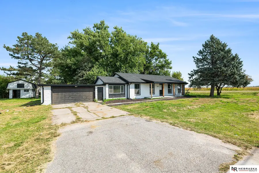 1150 E County Road T, Fremont, NE 68025 - Image #2