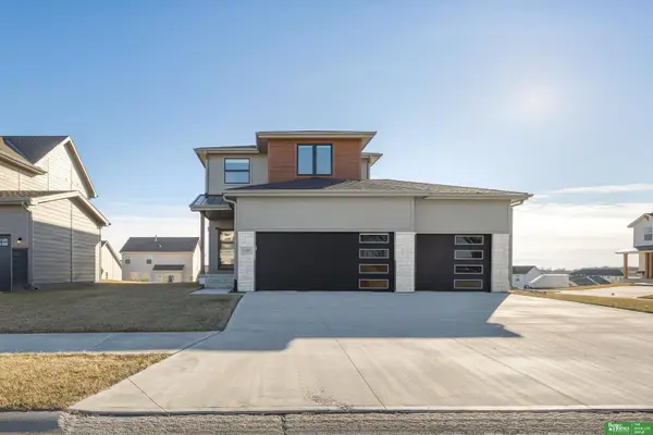 17605 Potter Street, Bennington, NE 68007